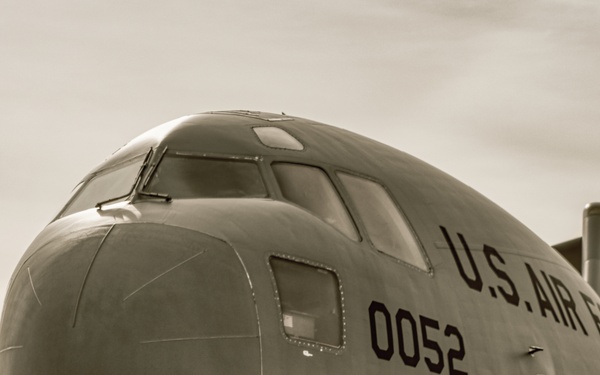 C-17 Awaits Departure