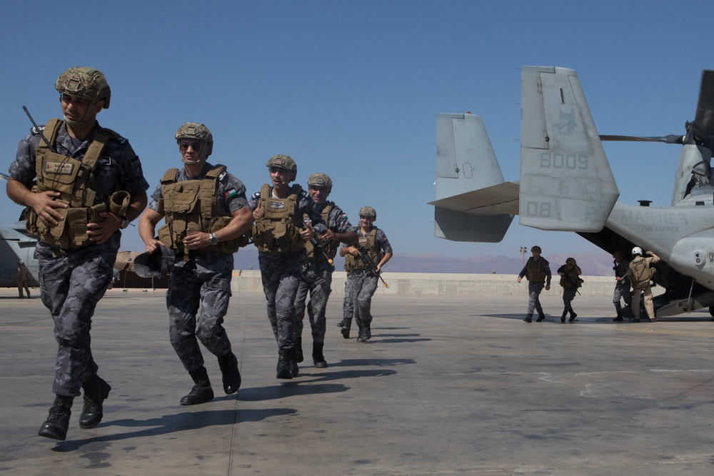 SPMAGTF-CR-CC 19.2 Middle East Amphibious Commanders Symposium Air Raid