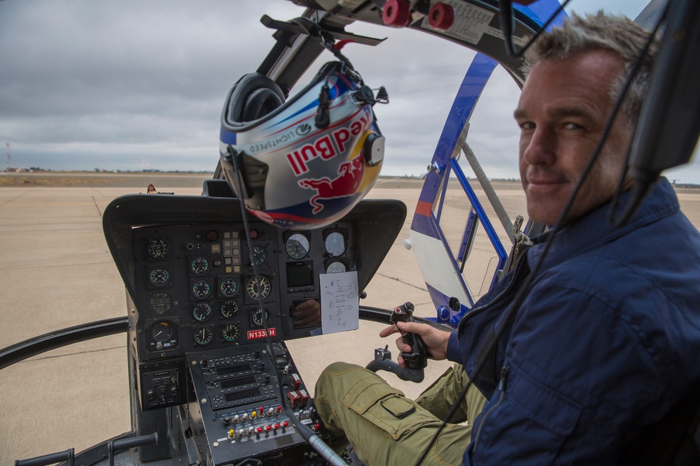 2019 MCAS Miramar Air Show: RedBull Aerobatic Helo/ Wingsuit Flyers