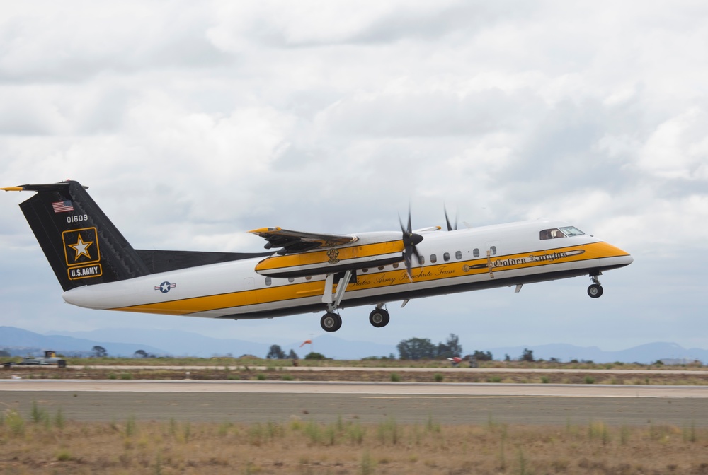 2019 MCAS Miramar Air Show: Golden Knights