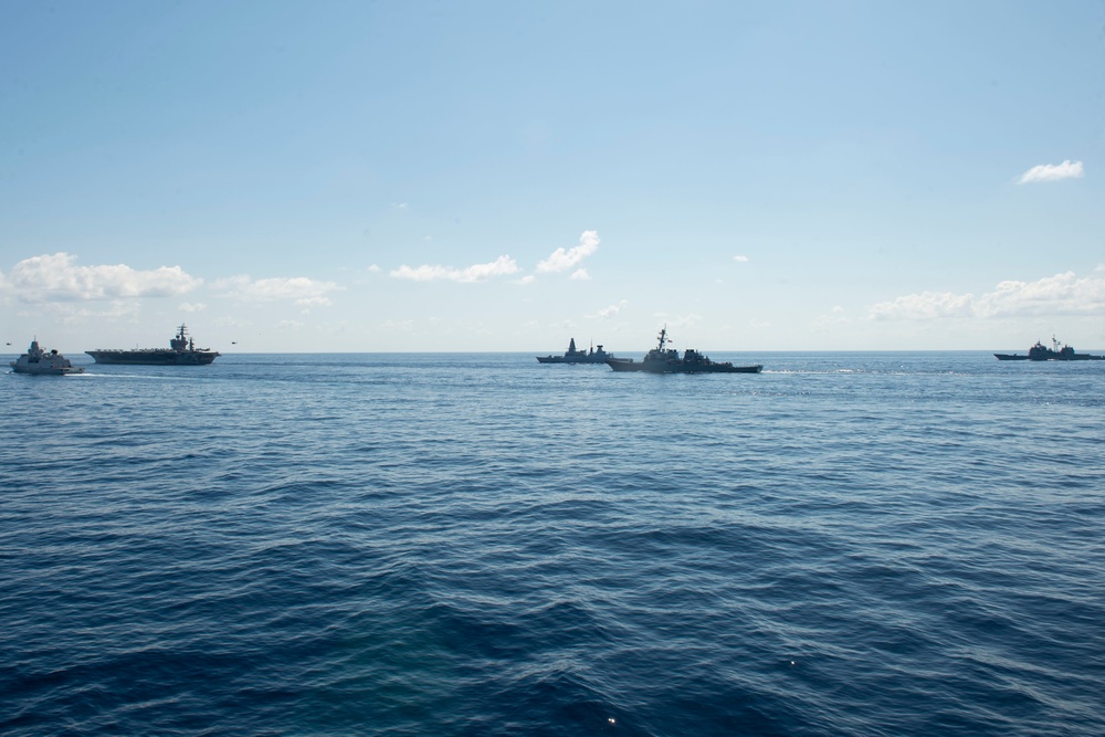 Carrier Strike Group Ten Moves in Formation