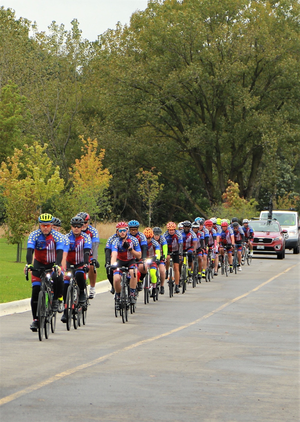 Gold Star Family Weekend: Guardsmen Lead Bicycle Riders Honoring Fallen Warriors