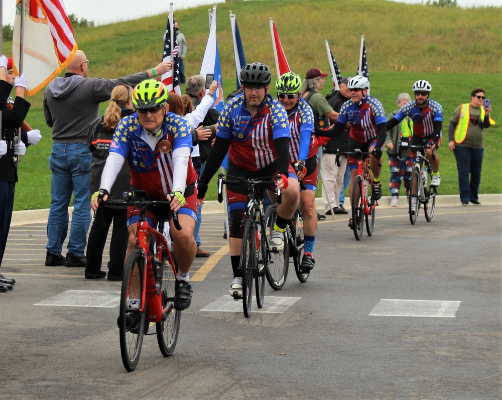 Gold Star Family Weekend: Guardsmen Lead Bicycle Riders Honoring Fallen Warriors