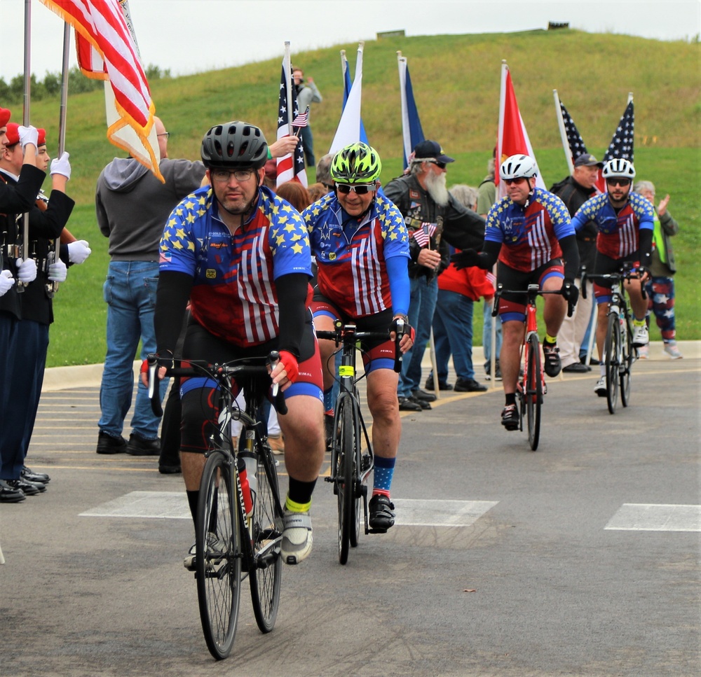 Gold Star Family Weekend: Guardsmen Lead Bicycle Riders Honoring Fallen Warriors