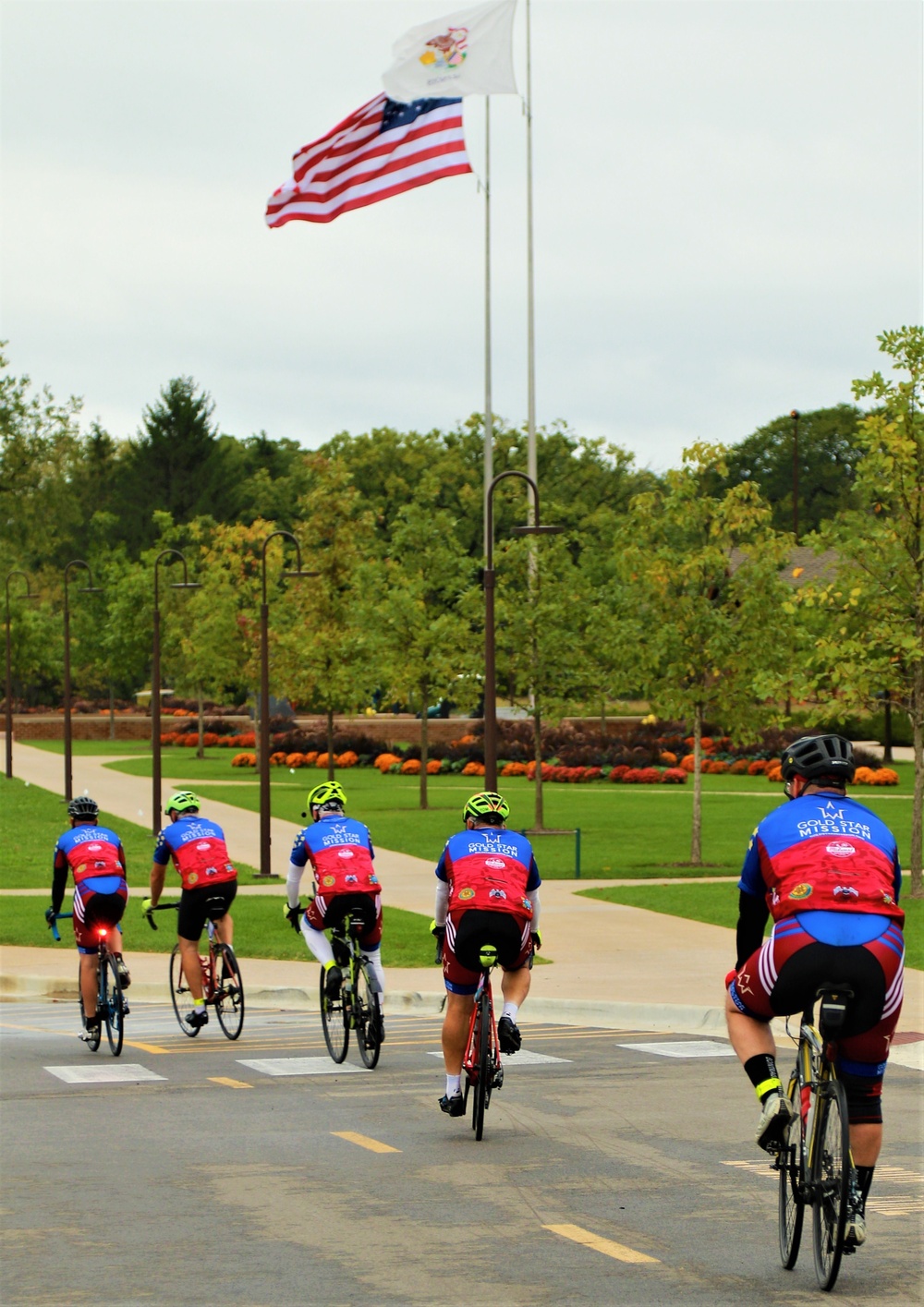 Gold Star Family Weekend: Guardsmen Lead Bicycle Riders Honoring Fallen Warriors