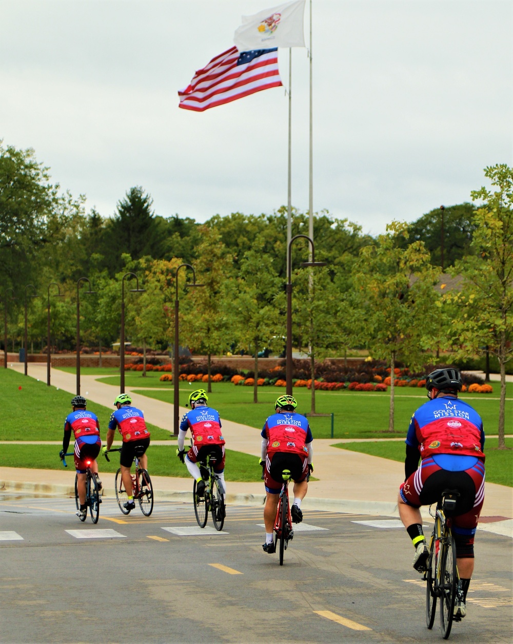 Gold Star Family Weekend: Guardsmen Lead Bicycle Riders Honoring Fallen Warriors