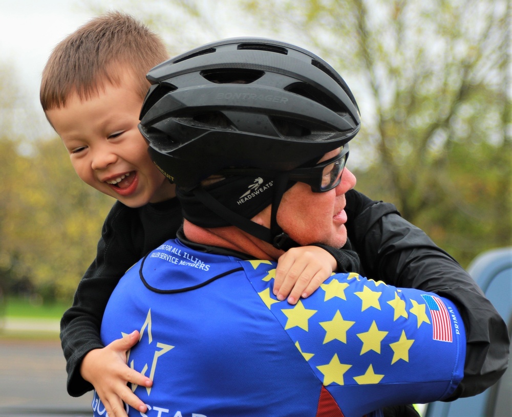 Gold Star Family Weekend: Guardsmen Lead Bicycle Riders Honoring Fallen Warriors