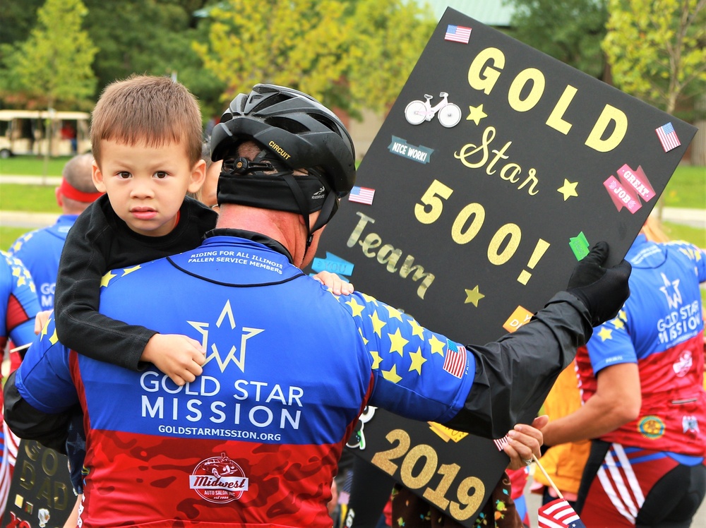 Gold Star Family Weekend: Guardsmen Lead Bicycle Riders Honoring Fallen Warriors