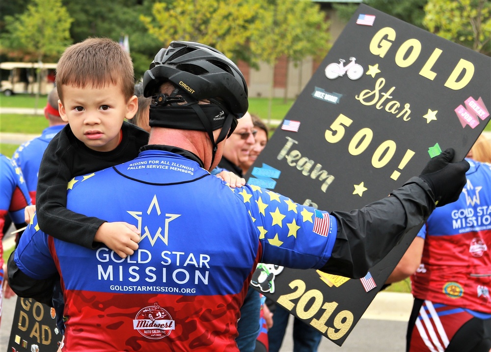 Gold Star Family Weekend: Guardsmen Lead Bicycle Riders Honoring Fallen Warriors