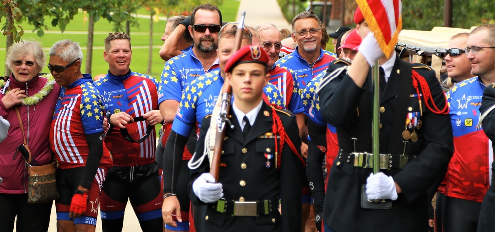 Gold Star Family Weekend: Guardsmen Lead Bicycle Riders Honoring Fallen Warriors