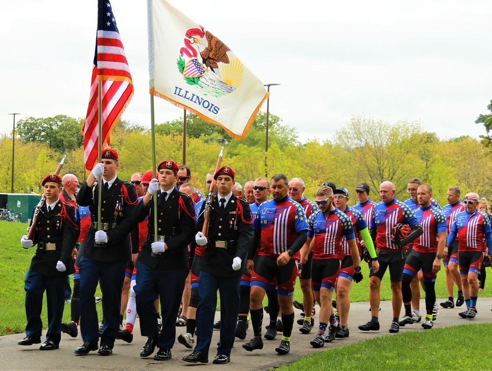 Gold Star Family Weekend: Guardsmen Lead Bicycle Riders Honoring Fallen Warriors