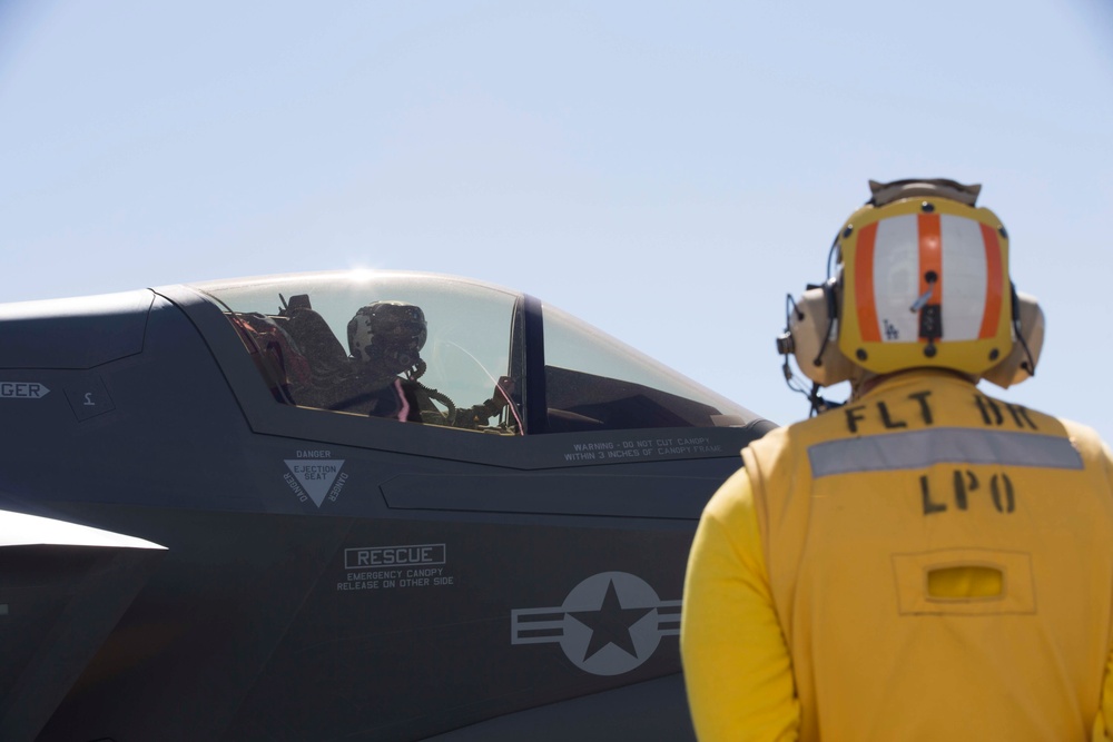 Making History: A dozen F-35Bs aboard an LHA