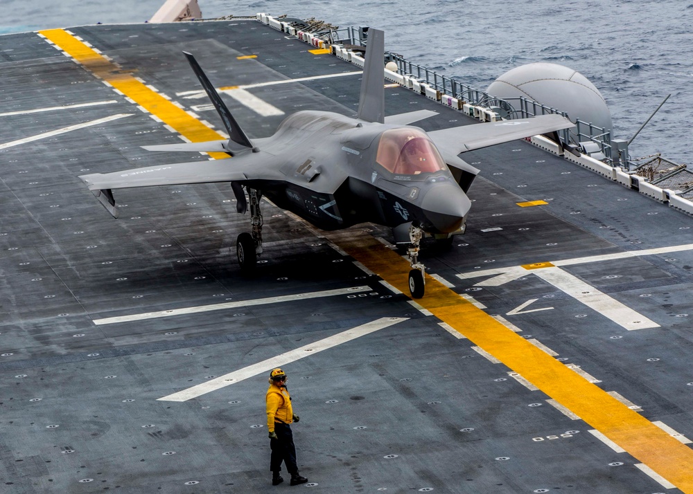 Making History: A dozen F-35Bs aboard an LHA