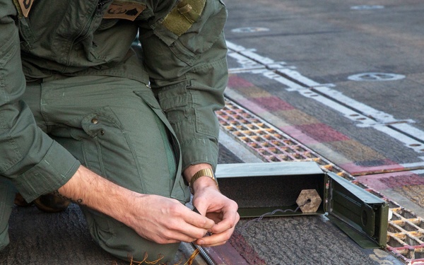 EOD IED Disrupt Training aboard the USS Boxer