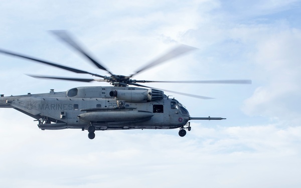 Harrier Engine Transfer aboard the USS Boxer