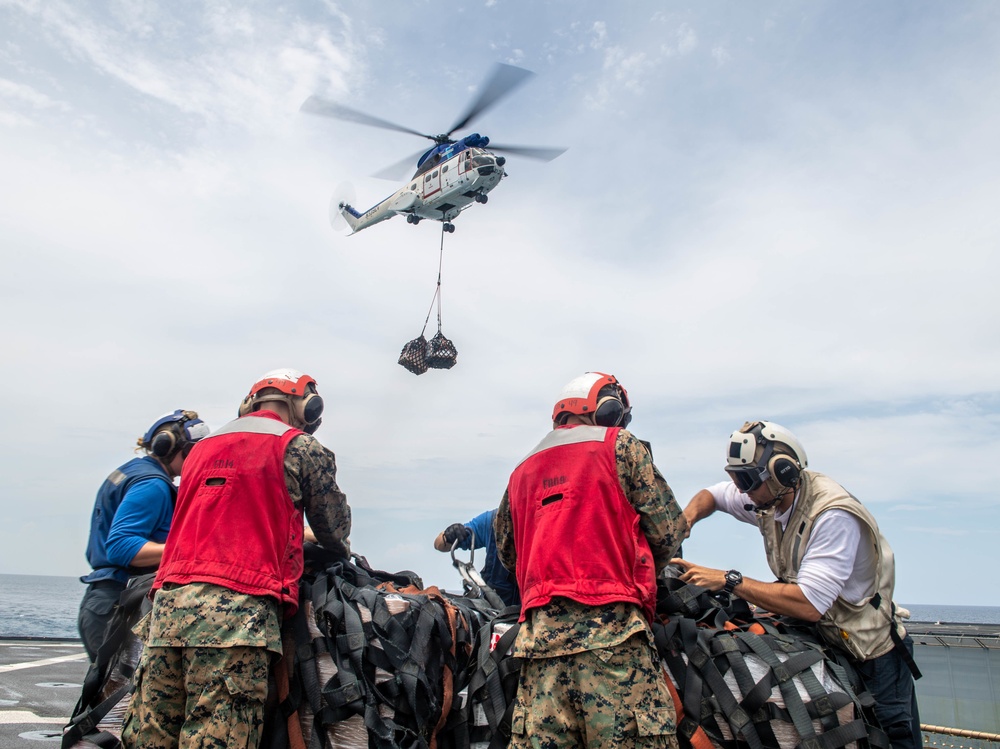 USS Harpers Ferry Conducts Replenishment-At-Sea