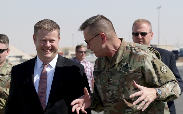 Third Army Commanding General Greets Acting Secretary of the Army