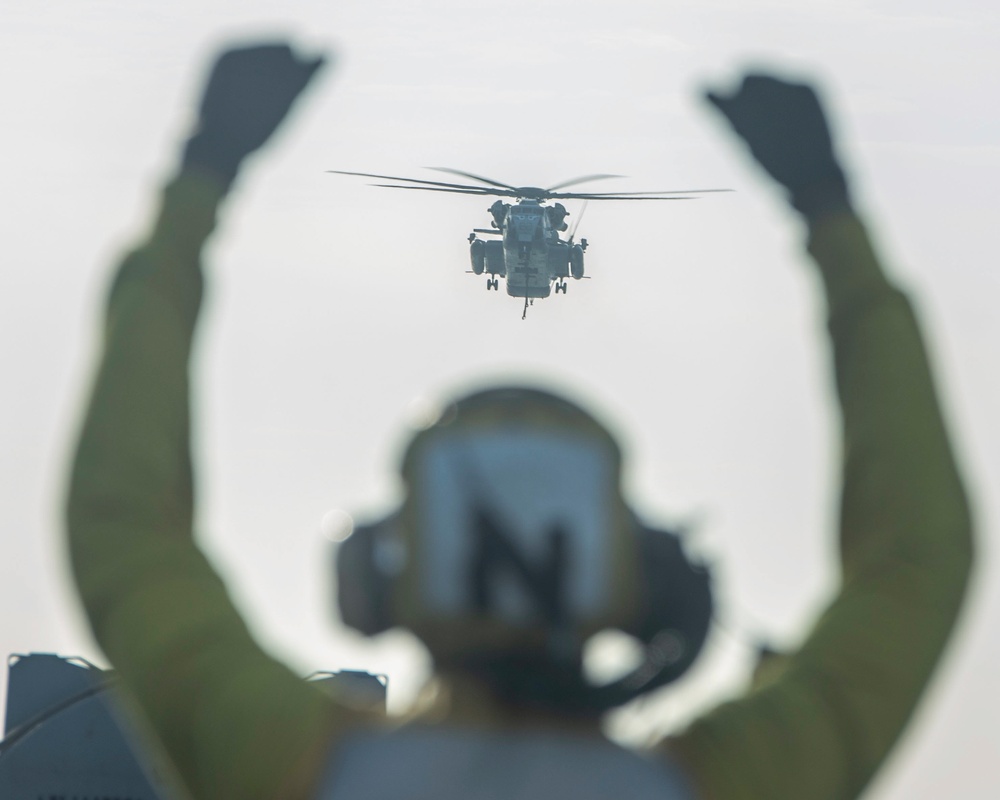 Harrier Engine Transfer aboard the USS Boxer