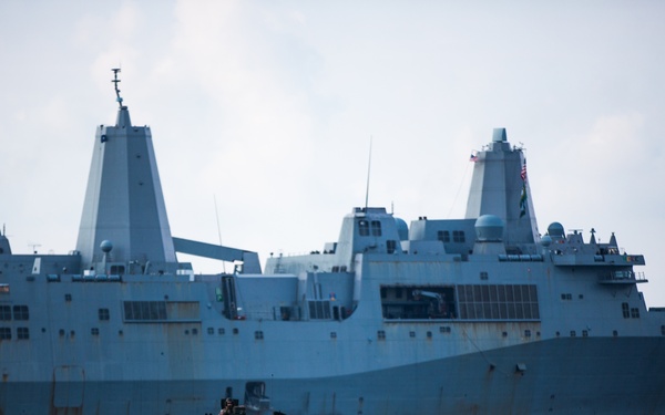 Marines, MAF conduct ship-to-shore movements for Tiger Strike 19