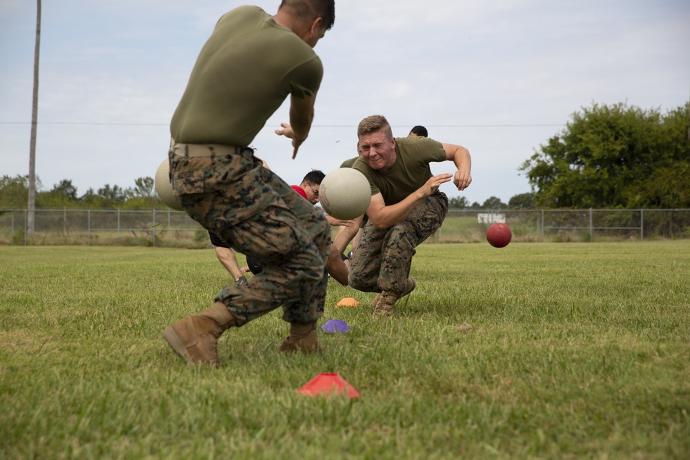 MARFORCOM, MCSCG and MCSFR compete for top spot at annual field meet