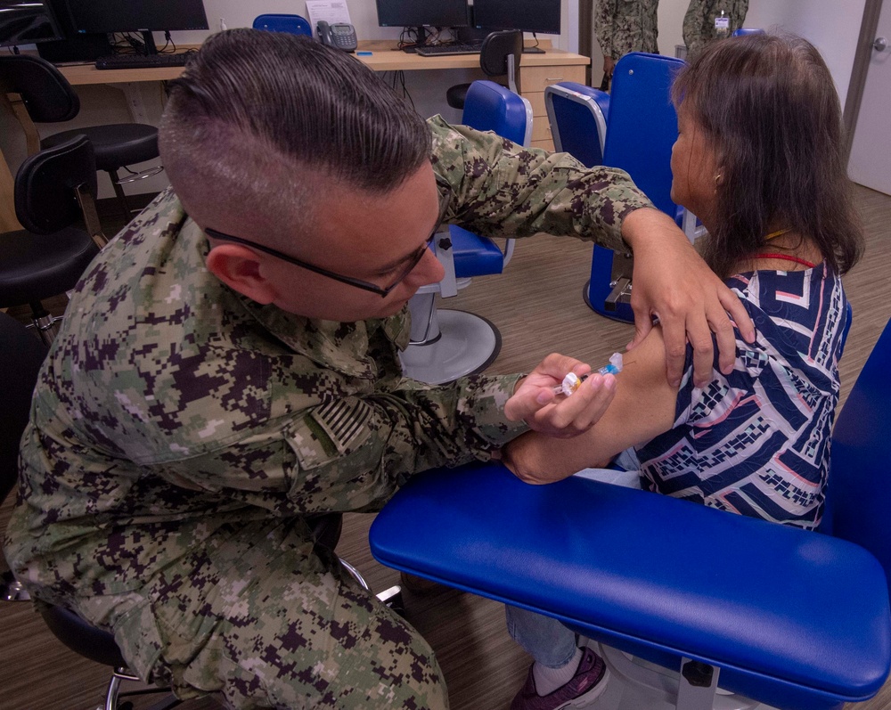 Hospital Corpsman Administers Flu Shots