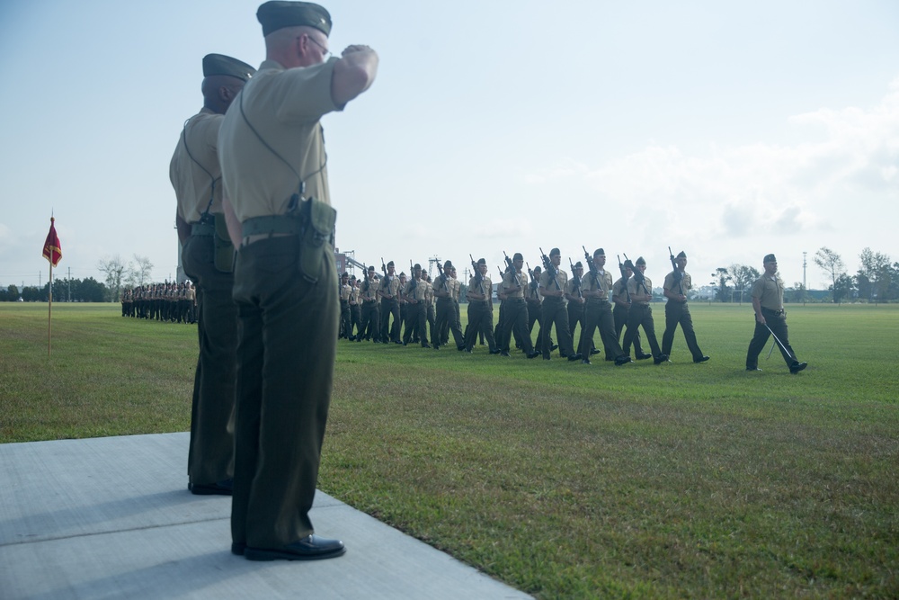 DVIDS - Images - Eighth Marine Regiment Change Of Command [Image 11 Of 14]