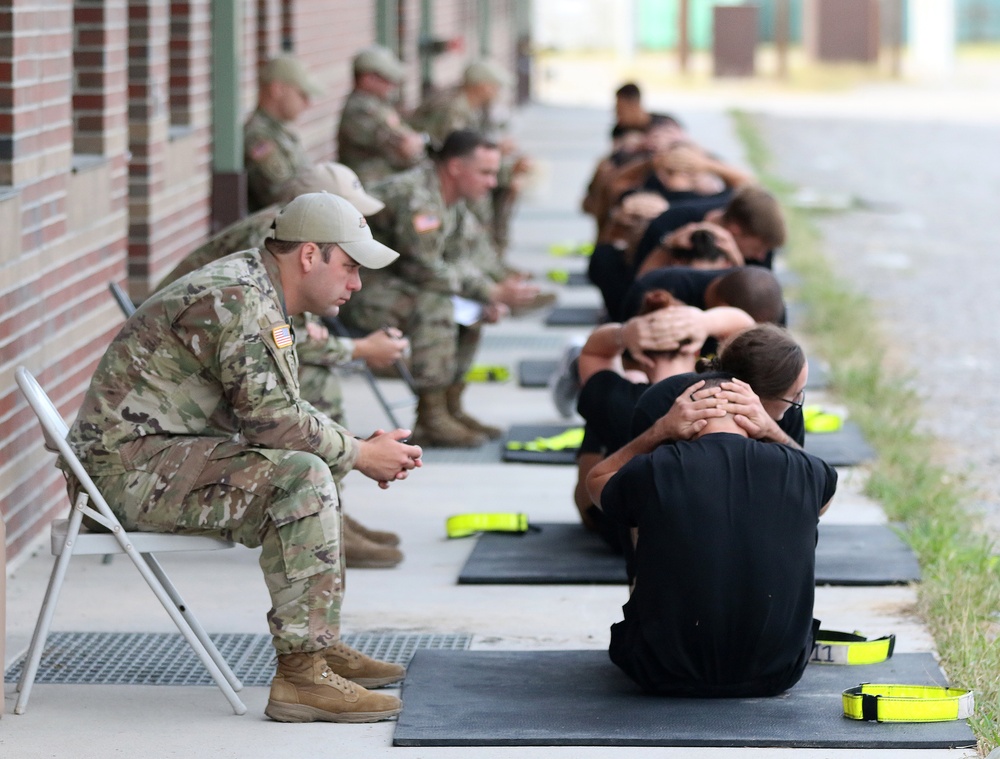 Civil Affairs Candidates Undergo Assessment and Selection Course