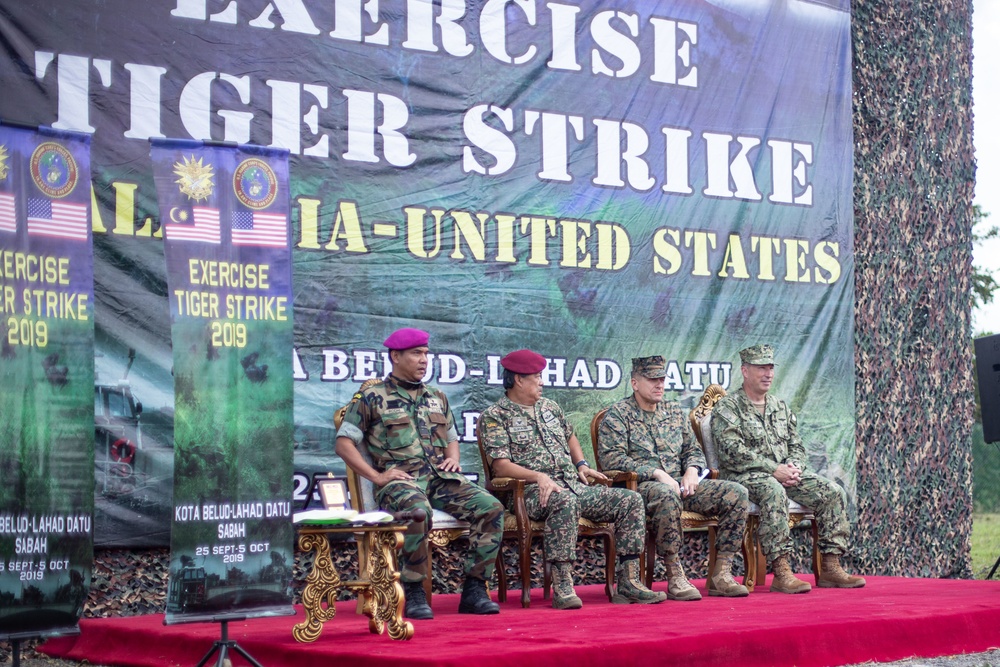11th MEU attends the closing ceremony of Tiger Strike 2019