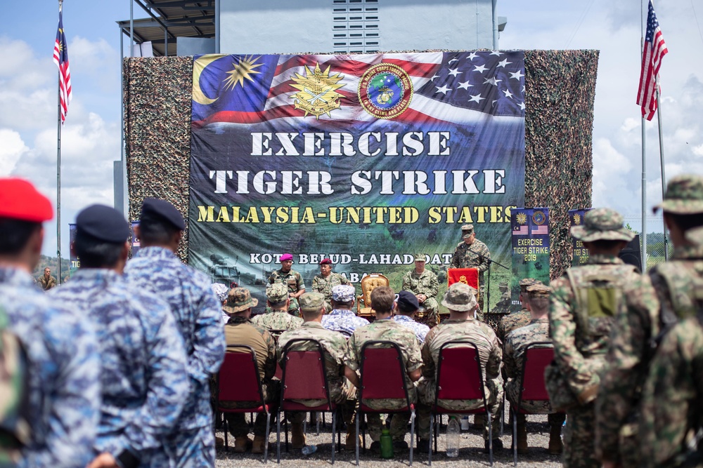 11th MEU attends the closing ceremony of Tiger Strike 2019