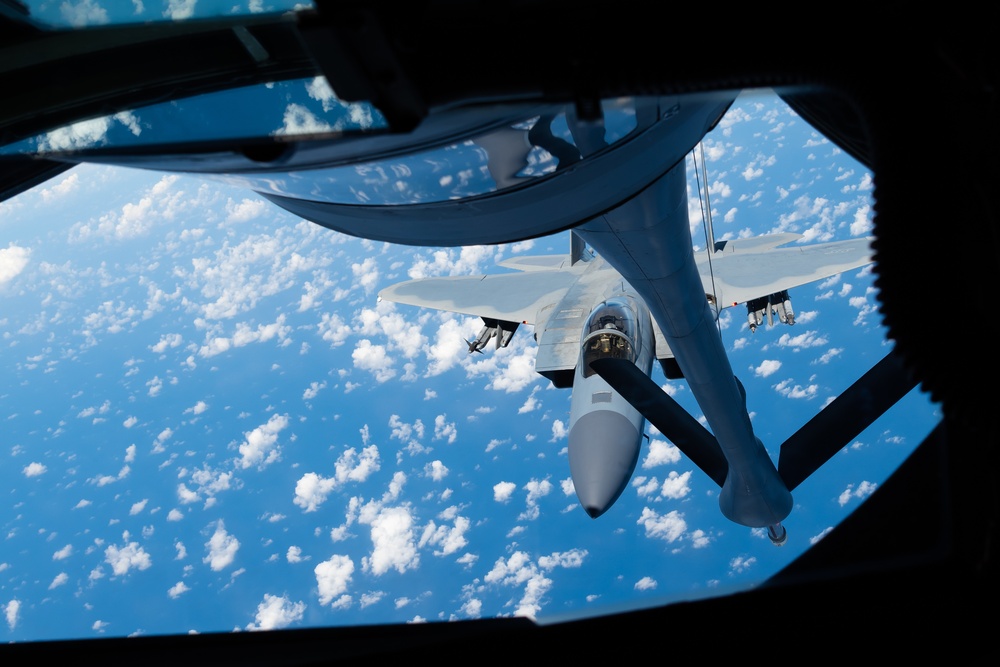 909th ARS F-15 Refueling