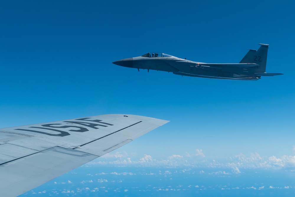 909th ARS F-15 Refueling