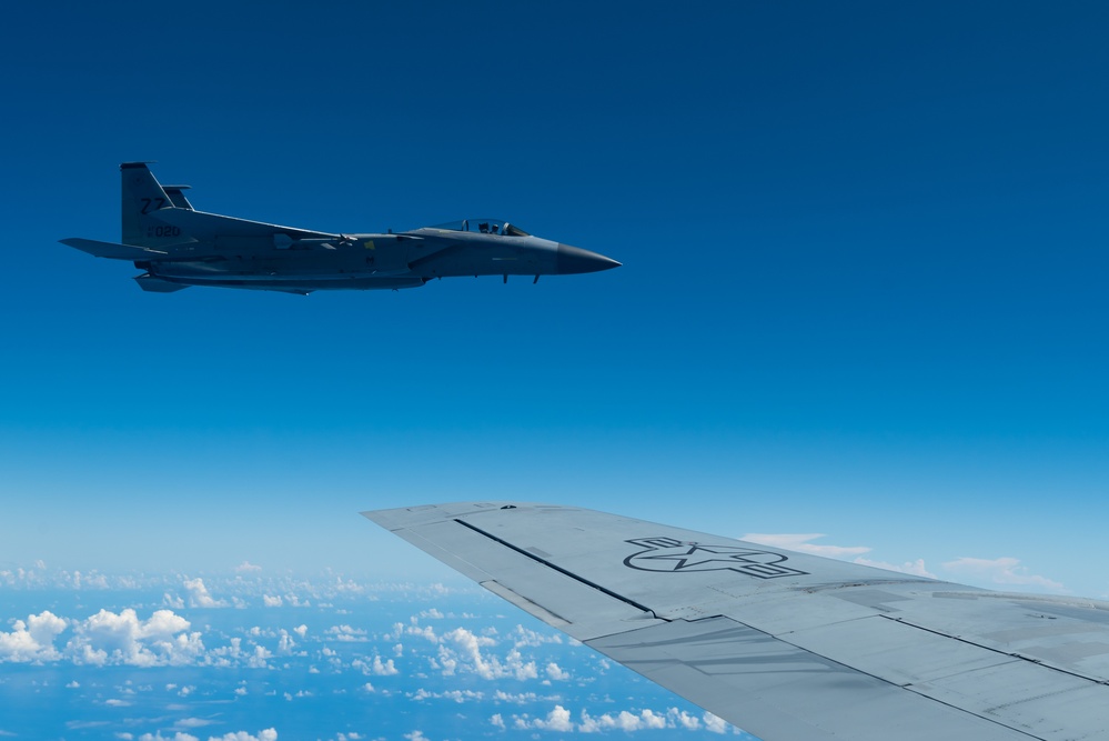 909th ARS F-15 Refueling