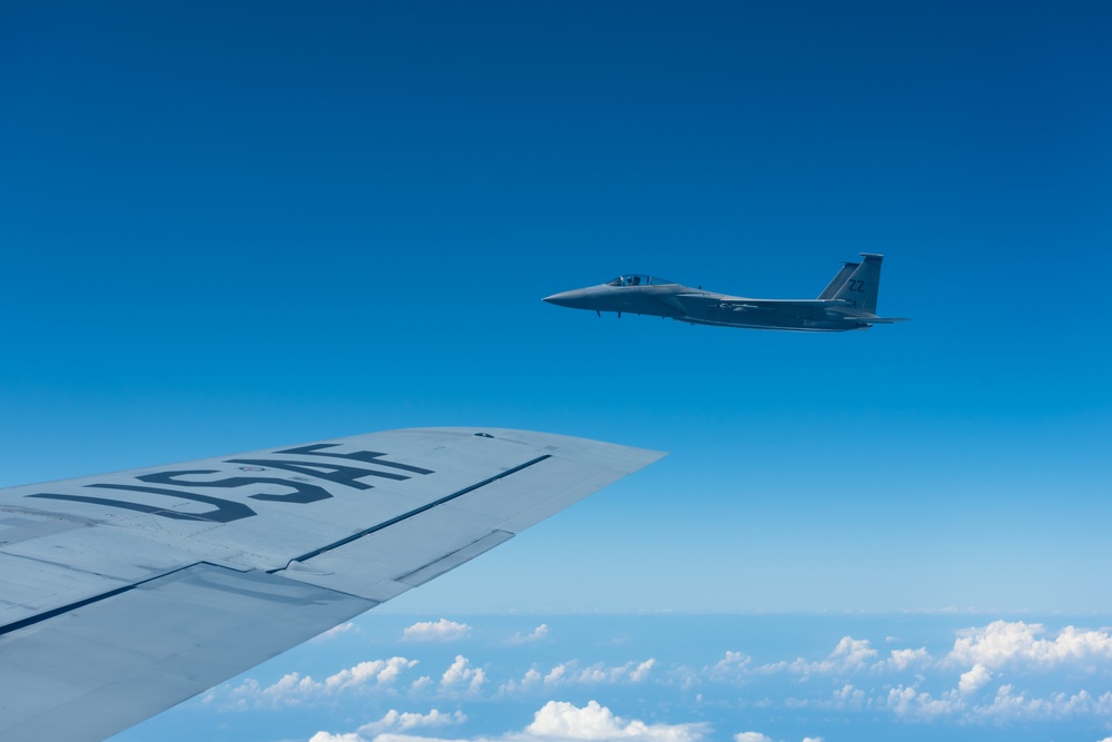 909th ARS F-15 Refueling