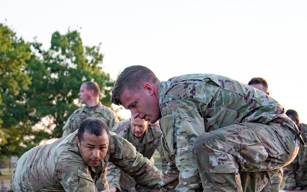 1st Information Operations Command develops junior leaders