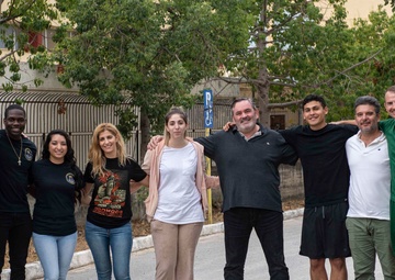 Normandy Sailors Paint The Way