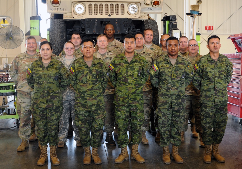 Ecuadorian Soldiers visit the CSMS shop
