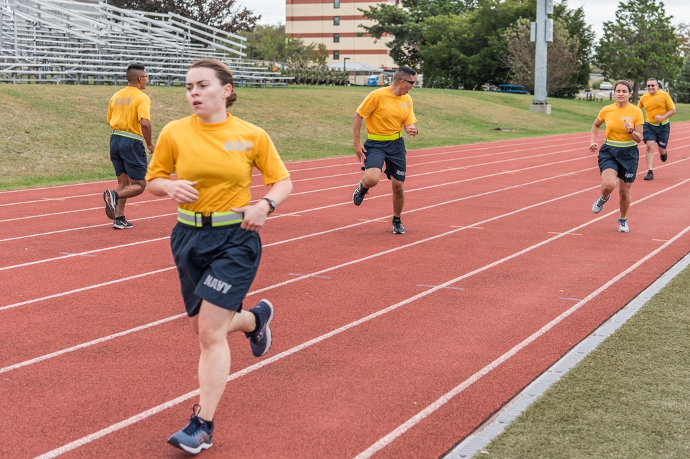 191001-N-TE695-0006 NEWPORT, R.I. (Oct. 1, 2019) – Navy Officer Development School goes for a run