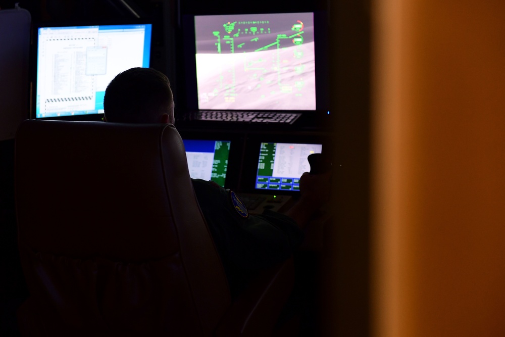 Training at MQ-9 Reaper flight simulators