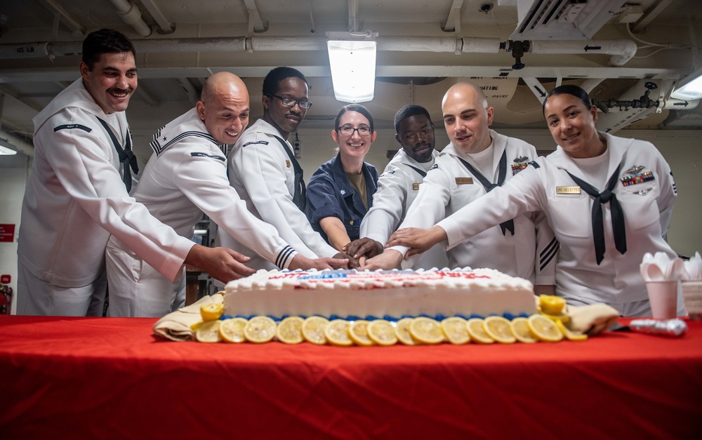 USS Harpers Ferry Commemorates 9/11