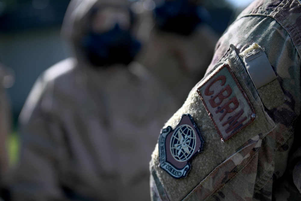 CBRN instructors prepare Black Knights for upcoming exercise