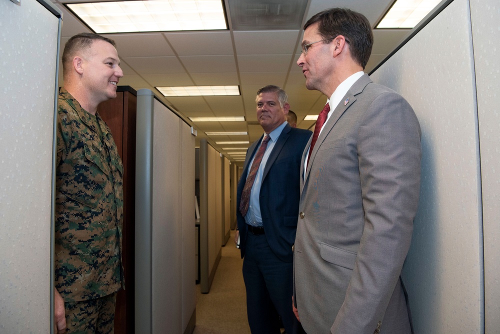 Secretary Esper Meets With Close Combat Lethality Task Force