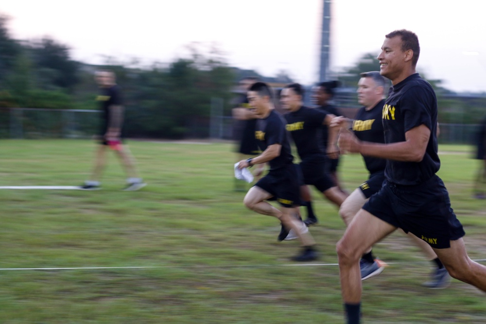 Paratroopers train to ace the ACFT