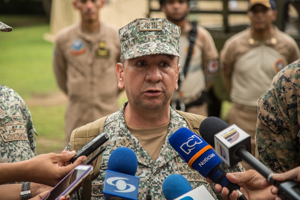 DVIDS - Images - US, Colombian Marines demonstrate humanitarian ...