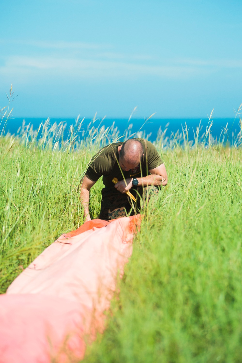 Marines conduct air delivery training on Ie Shima Island