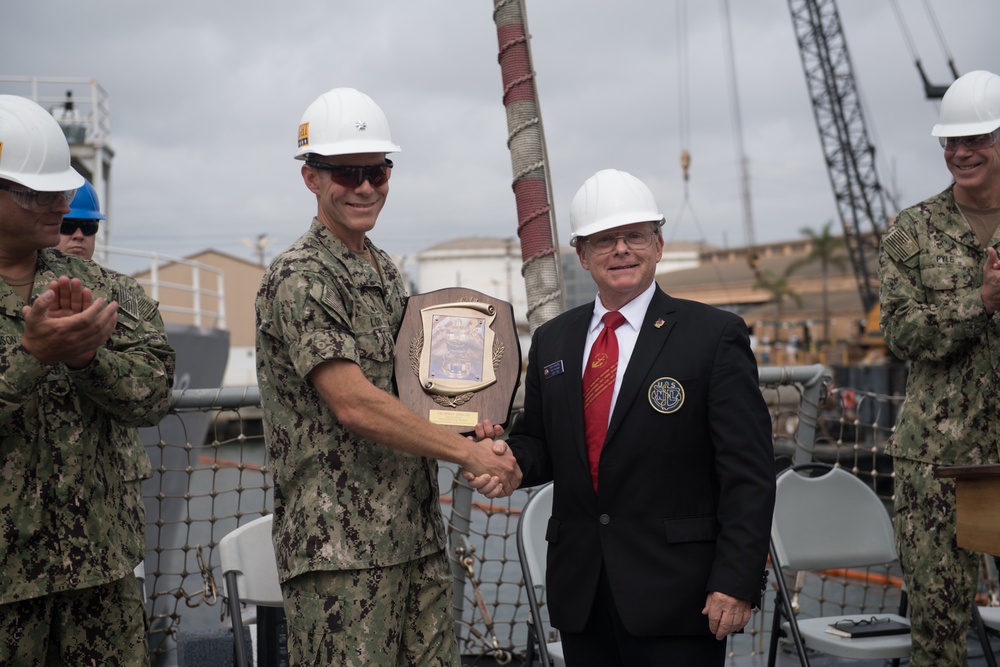 USS Dewey Earns Distinguished Spokane Trophy