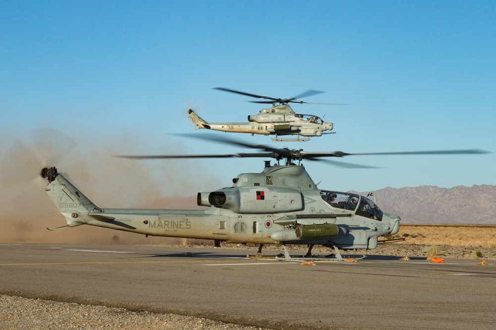 UH-1Y Venom and AH-1Z Viper Conduct FARP