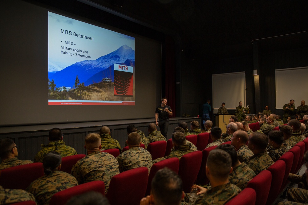 Welcome to Norway 2/6