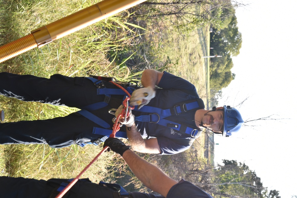 Firefighters Learn Ropes