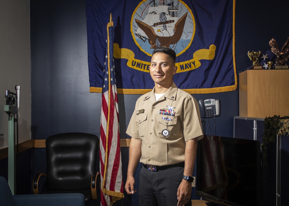 Aviation Boatswain's Mate (Fuel) 1st Class Silvio Osorio is featured in this week's recruiter in the spotlight.