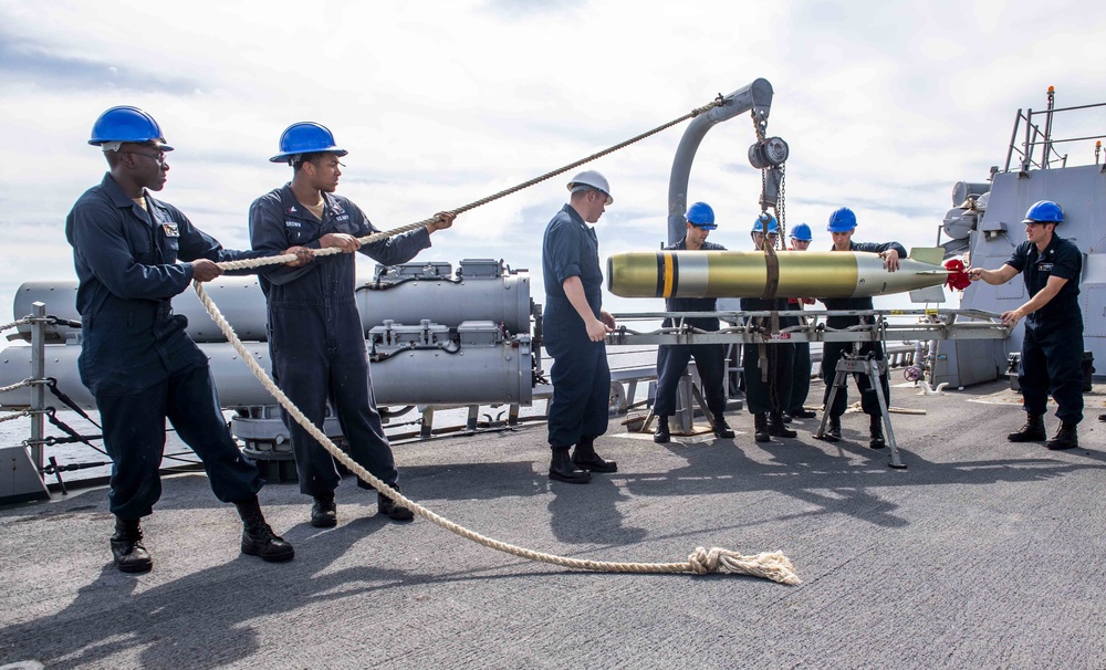 DVIDS - Images - Sailors Aboard USS Milius (DDG 69) Load Mk 46 Torpedos ...